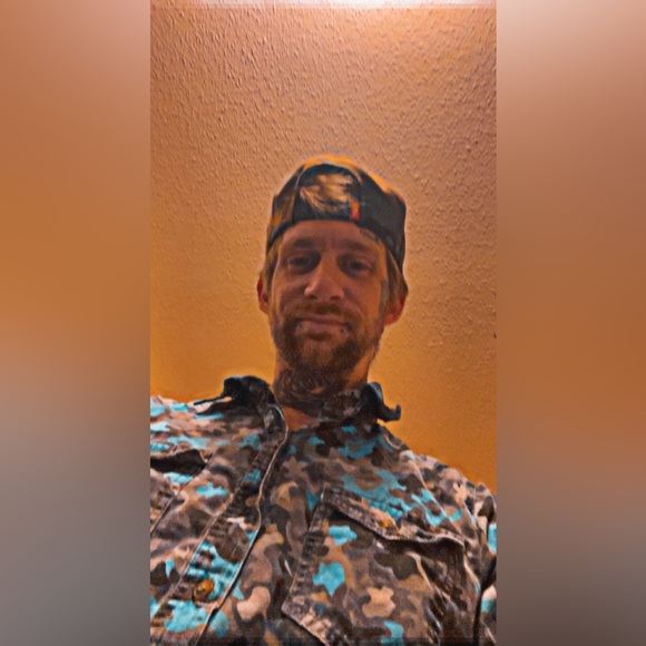 Meet your Posher, Justin - Picture 4 of 5